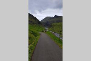 Photo de la galerie de l'établissement Turf house in Saksun with panoramic view, à Saksun