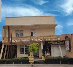 a hotel pueblula albuquerque akrotiri has at HOTEL POUSADA ALAGOINHAS in Alagoinhas