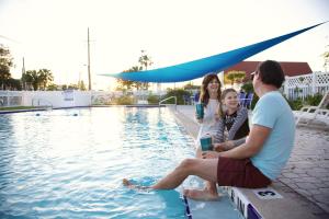 Swimmingpoolen hos eller tæt på Southern Oaks Inn - Saint Augustine