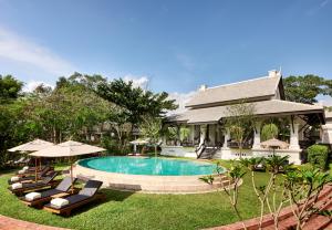 The swimming pool at or close to Rosewood Luang Prabang