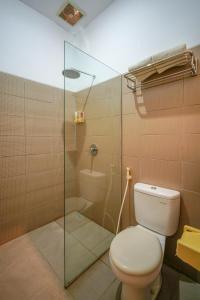 Bilik mandi di Ocean View Residence