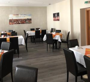 Restaurace v ubytování Hotel Am Obermarkt