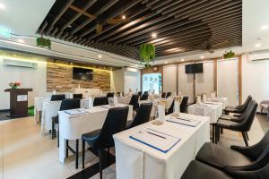 En restaurant eller et andet spisested på LawinTa Hotel Pattaya