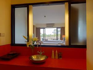 Fotografie z fotogalerie ubytování Amarin Samui Hotel - SHA Plus Certified v destinaci Mae Nam