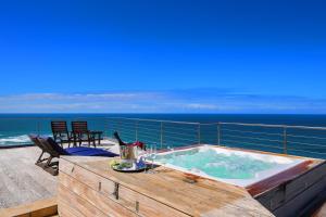 Gallery image of Alexander Guest House in Knysna
