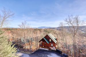 an aerial view of a cabin in the woods at Moonlight Retreat in Pigeon Forge