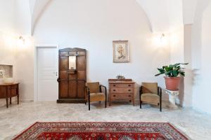 A seating area at La dimora del Cavaliere di Squinzano