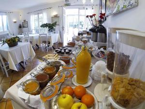 Mad på feriegården eller i nærheden