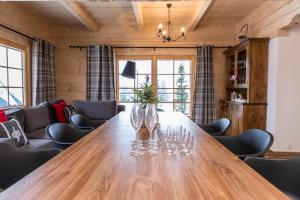 Posedenie v ubytovaní udanypobyt Villa Sywarne Prestige