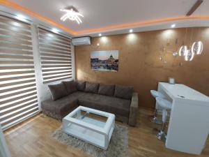 Gallery image of Apartman Elegance Free Garage in Novi Sad