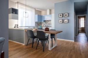 A kitchen or kitchenette at Casa Patrizi