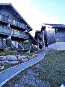 Galeriebild der Unterkunft Les Chalets d'Aurouze, La joue du loup in Le Dévoluy