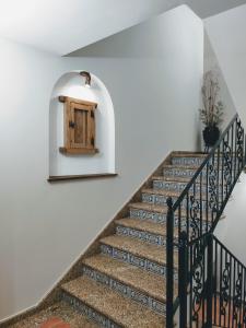 ロサル・デ・ラ・ベラにあるLa Garzonaの階段