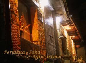 Φωτογραφία από το άλμπουμ του Perlakua Saka σε Deba