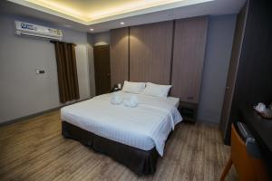 Gallery image of The Bed Hotel in Roi Et