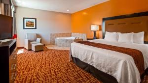 Postel nebo postele na pokoji v ubytování Best Western Plus Zion West + 21 fotografií