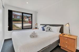 Gallery image of Youngtown Executive Apartments - 2BR included, Free Parking & Wifi, Sofa Bed & Cot fee applies in Launceston