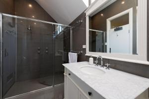 Et badeværelse på Pirralilla Estate Adelaide Hills
