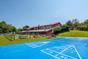 Foto da galeria de Hershey Camping Resort Park Model 6 em Mount Wilson