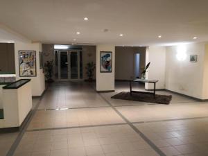 Lobby alebo recepcia v ubytovaní Petit avec classe Sanremo
