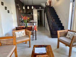 Posezení v ubytování Villa Ebène - Ideal Location in Rose Hill