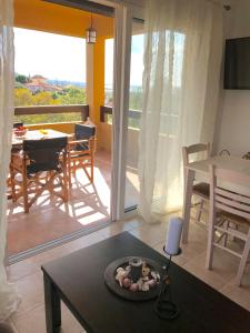 A television and/or entertainment centre at Villa Verde