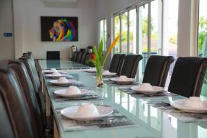 Konferenční prostory v ubytování The Serenity Resort Private Villa + 104 fotografií