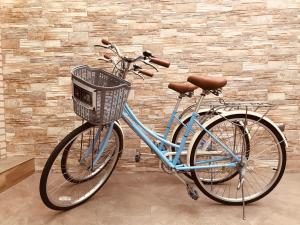 Anar amb bici a Hello Guesthouse o pels voltants