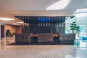 Posezení v ubytování Carine Hotel Kumbor Superior + 37 fotografií