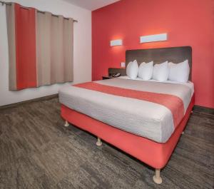 Galeriebild der Unterkunft Motel 6-Saskatoon, SK in Saskatoon