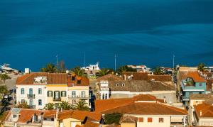 Výhľad na mesto Nafplio alebo výhľad na mesto priamo z hotela