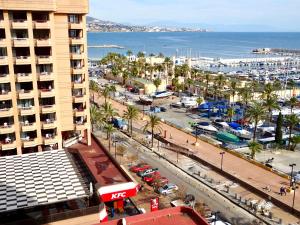 City Centre Vacation! With sea and mountain views in the ...