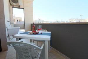 A balcony or terrace at Giò Otranto holiday home for 6 people