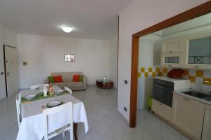 A kitchen or kitchenette at Giò Otranto holiday home for 6 people