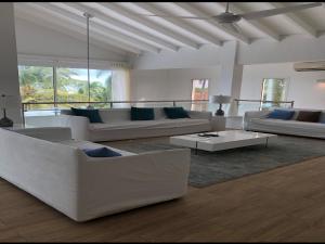 Gallery image of VillaTracey! Gorgeous 4BR 4BA Ocean View Villa in Gated Community with Private Pool #19 in Sosúa