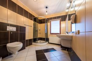 Willa Maria i Natasza tesisinde bir banyo