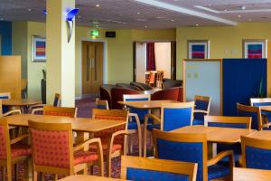 Restaurace v ubytování Holiday Inn Express Bradford City Centre by IHG