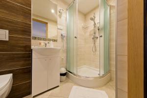 Ένα μπάνιο στο Pokoje "u Kuruców" +28 φωτογραφίες