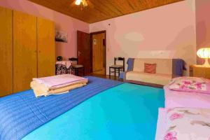 Fotografie z fotogalerie ubytování Apartment in Novi Vinodolski 15258 v destinaci Novi Vinodolski
