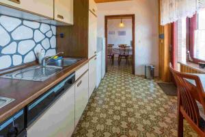 Fotografie z fotogalerie ubytování Apartment in Novi Vinodolski 15258 v destinaci Novi Vinodolski