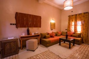 Foto dalla galleria di Riad Azawad a Merzouga Altre 106 foto