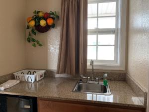 Galeriebild der Unterkunft Sea Horse Inn and Cottages in Nags Head
