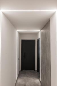 Foto de la galería de 12 Reasons Why Metaxourgeio en Atenas