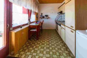 Fotografie z fotogalerie ubytování Apartment in Novi Vinodolski 15258 v destinaci Novi Vinodolski