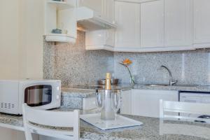 Kuchnia lub aneks kuchenny w obiekcie Vivienda Vacacional Los Gigantes