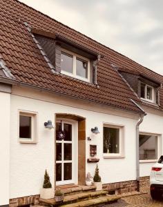 Το κτήριο όπου στεγάζεται  το δωμάτιο σε οικογενειακή κατοικία