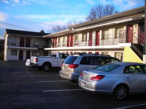 Gallery image of Hollywood Motel in Kenova