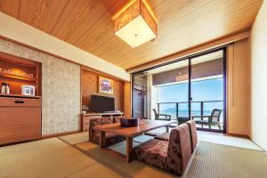 Istumisnurk majutusasutuses Ryugujo Spa Hotel Mikazuki Fujimitei