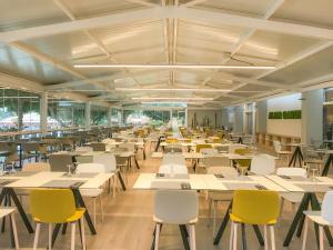 Restaurace v ubytování Albir Garden Resort
