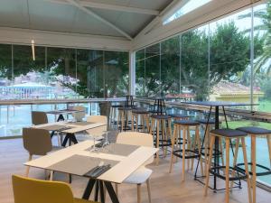 Restaurace v ubytování Albir Garden Resort
